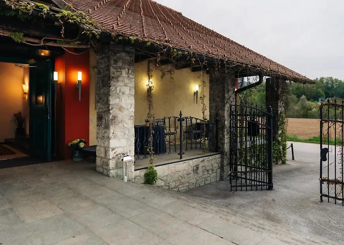 Πανσιόν Podvin